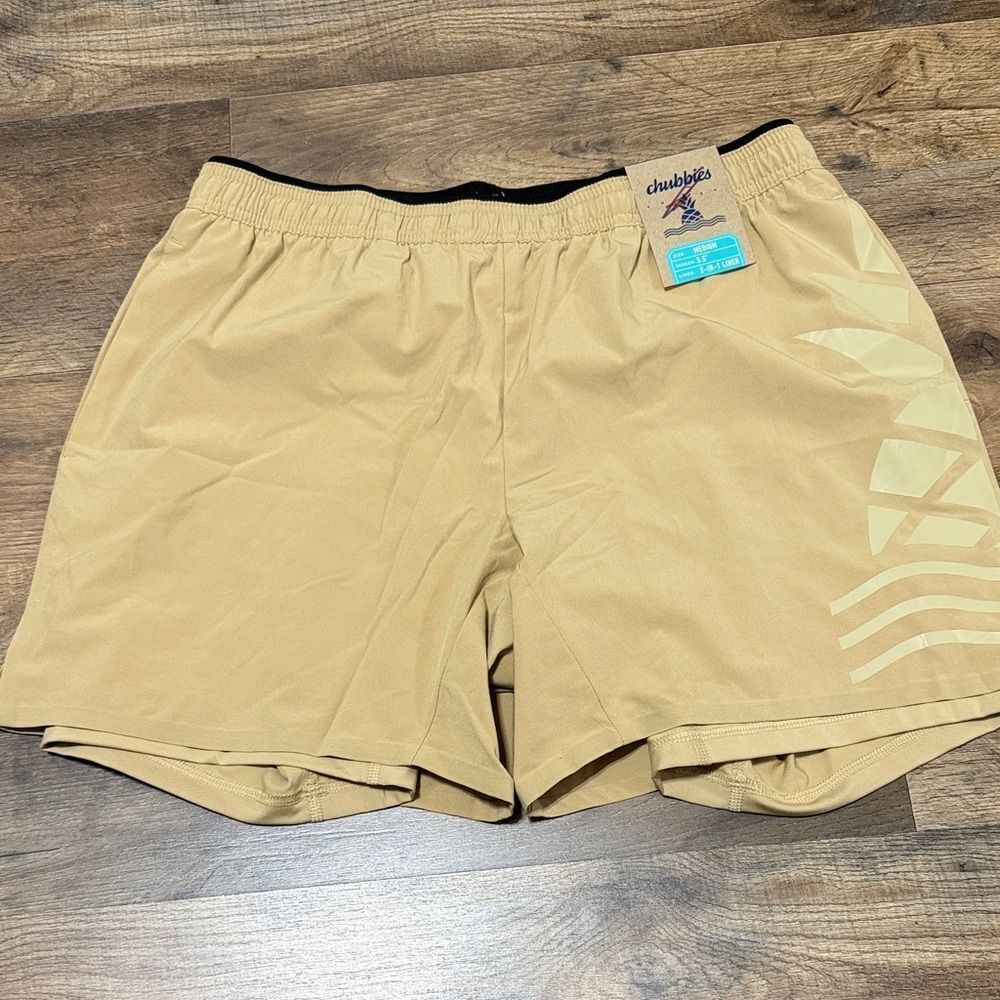 chubbies Tan Athletic Shorts with Subtle Cream Accent